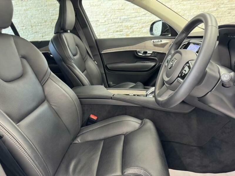 XC90