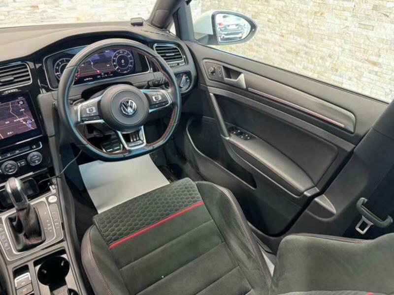 GOLF GTI