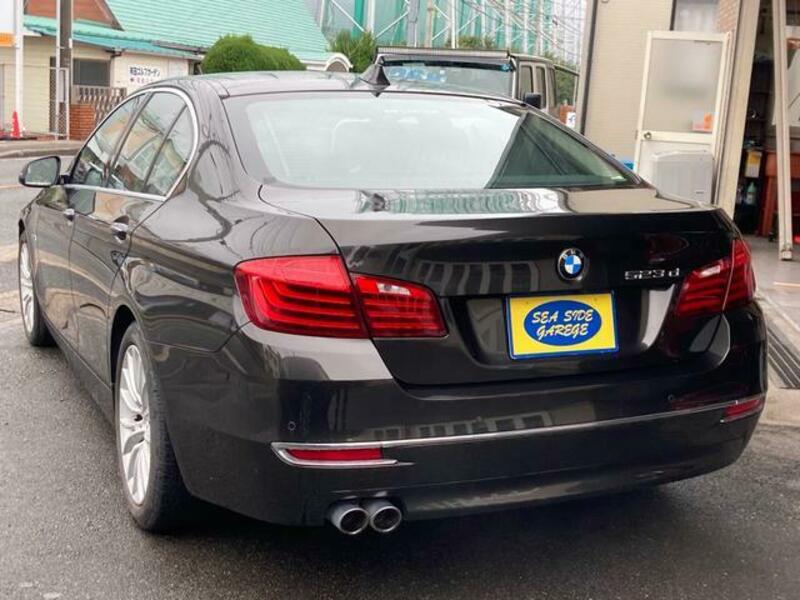 5 SERIES