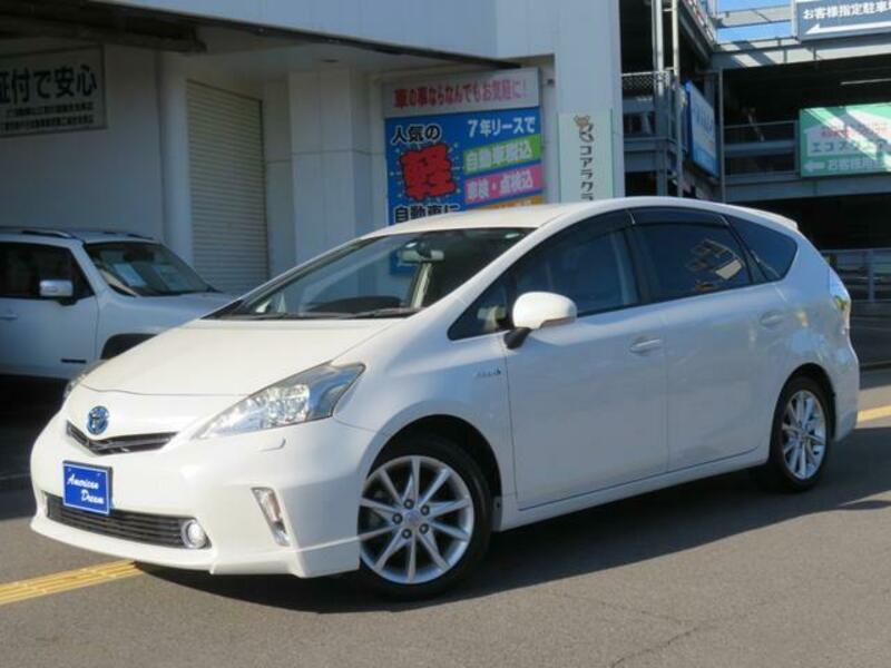 PRIUS ALPHA