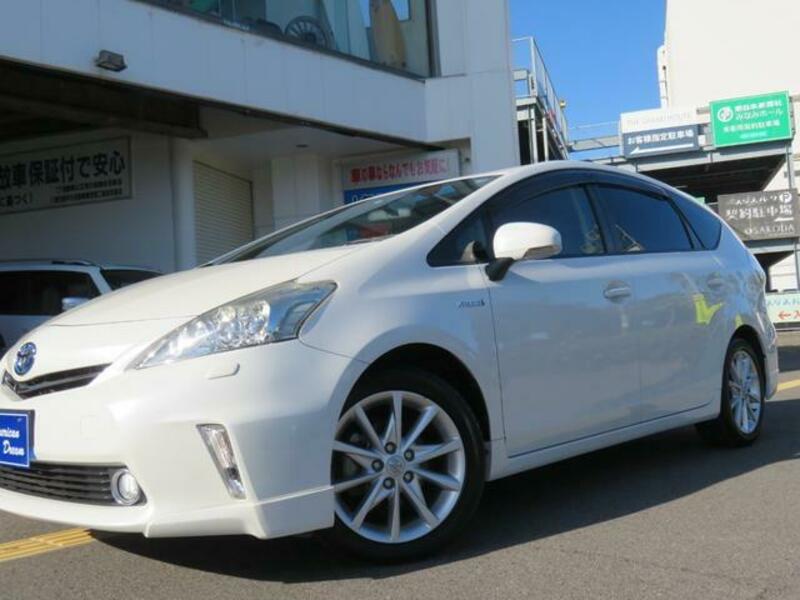 PRIUS ALPHA
