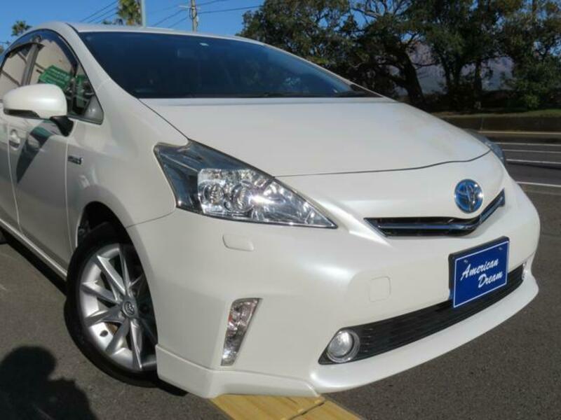 PRIUS ALPHA