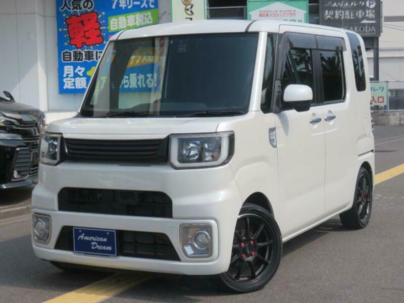 DAIHATSU WAKE