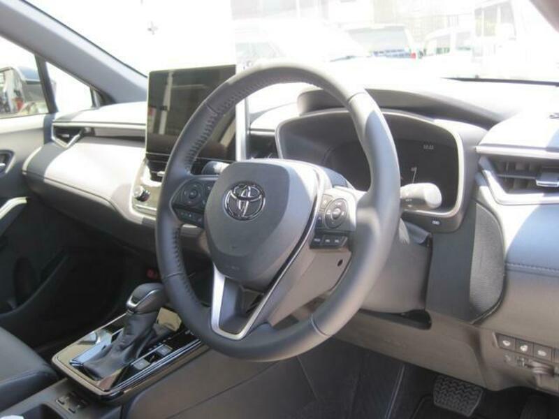 COROLLA CROSS