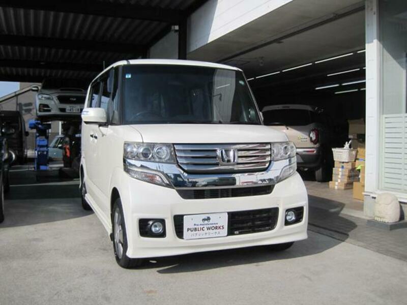 HONDA N BOX CUSTOM
