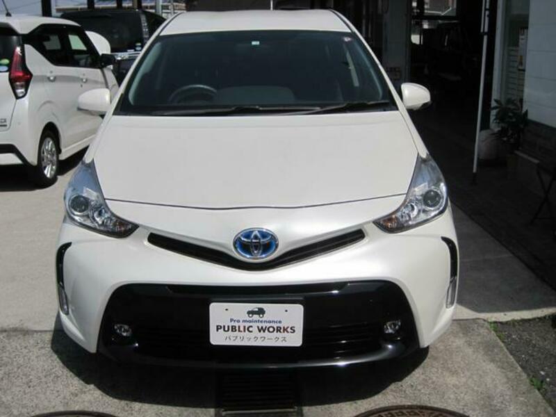PRIUS ALPHA