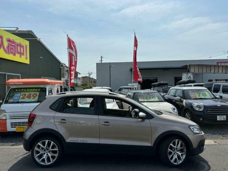 POLO