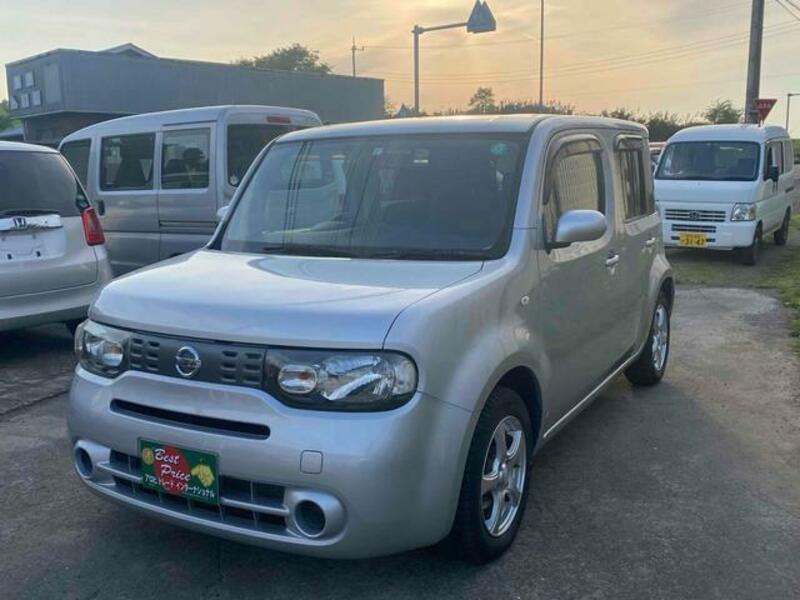 NISSAN CUBE