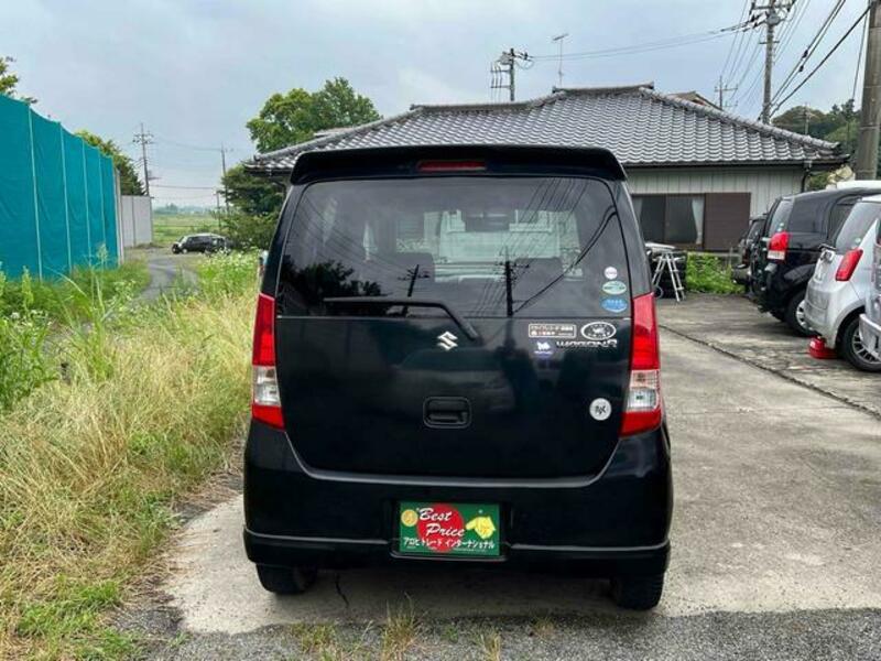 WAGON R