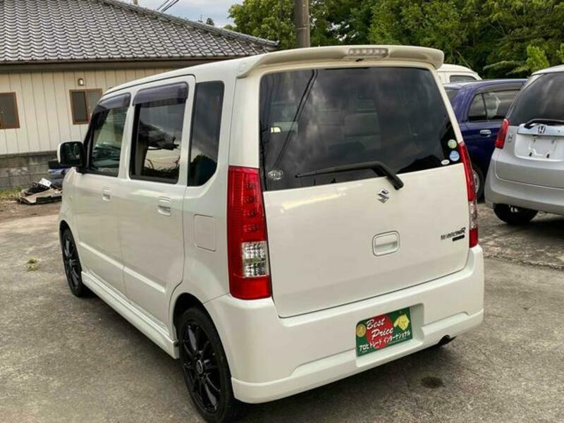 WAGON R