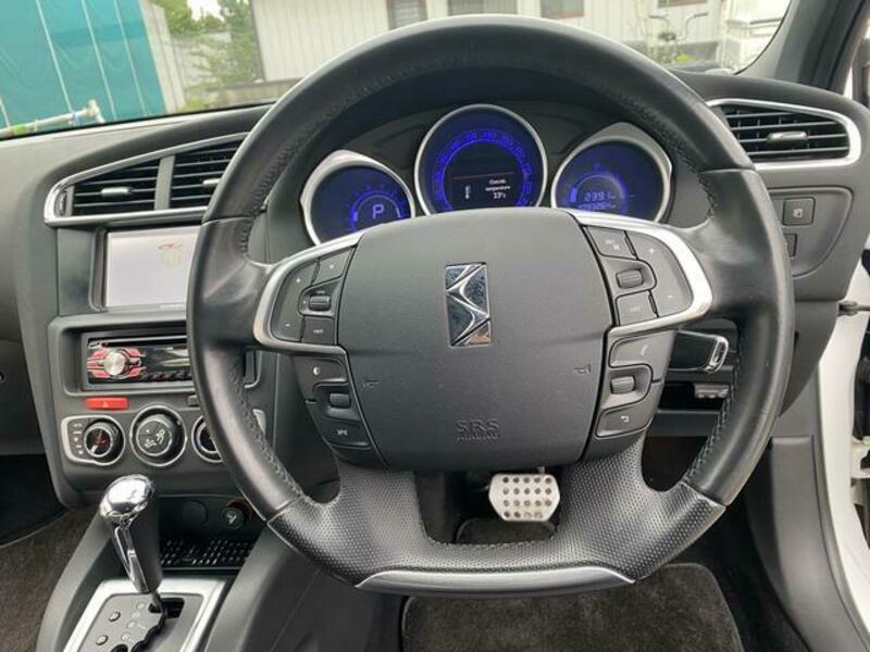 DS4