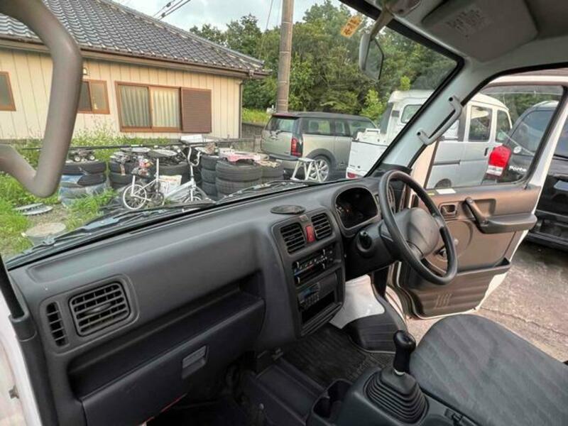 CARRY TRUCK