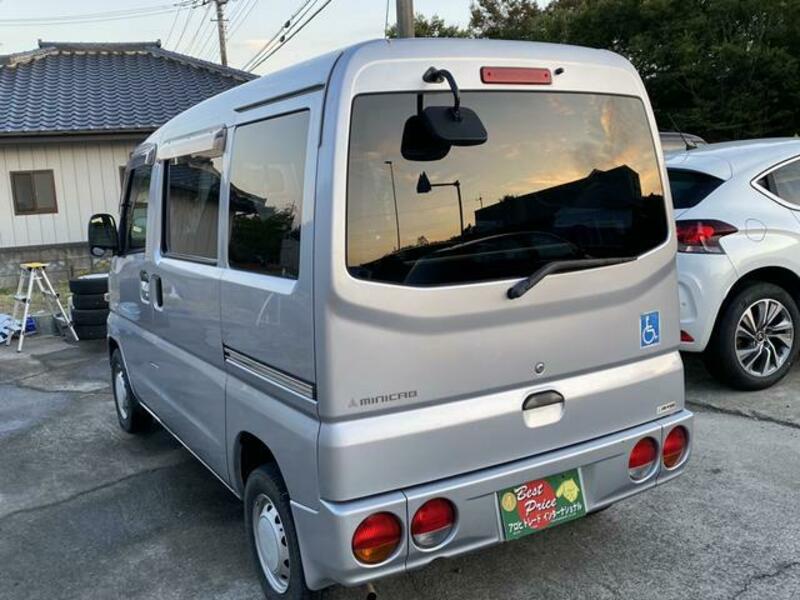 MINICAB VAN