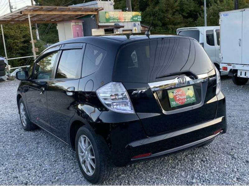 FIT HYBRID