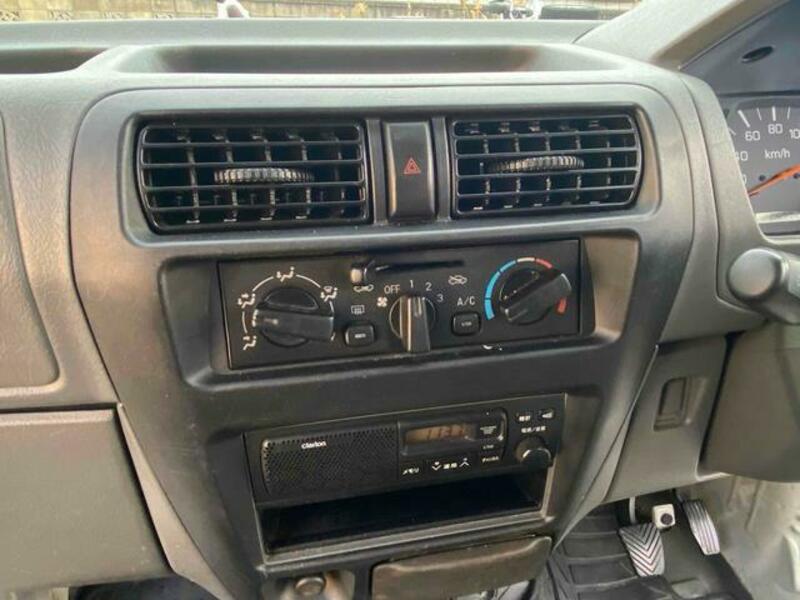 MINICAB VAN
