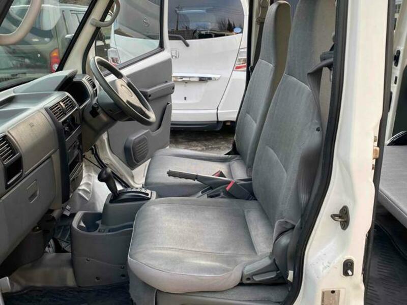 MINICAB VAN