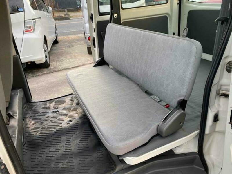 MINICAB VAN