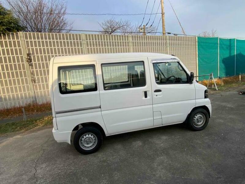 MINICAB VAN