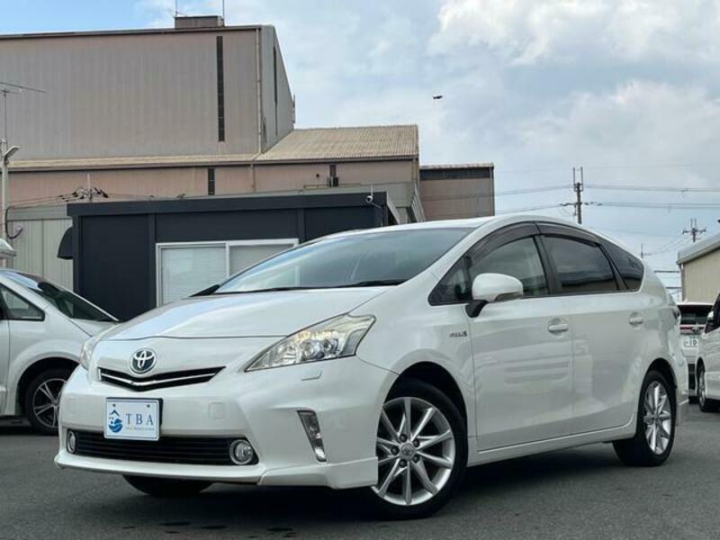 PRIUS ALPHA