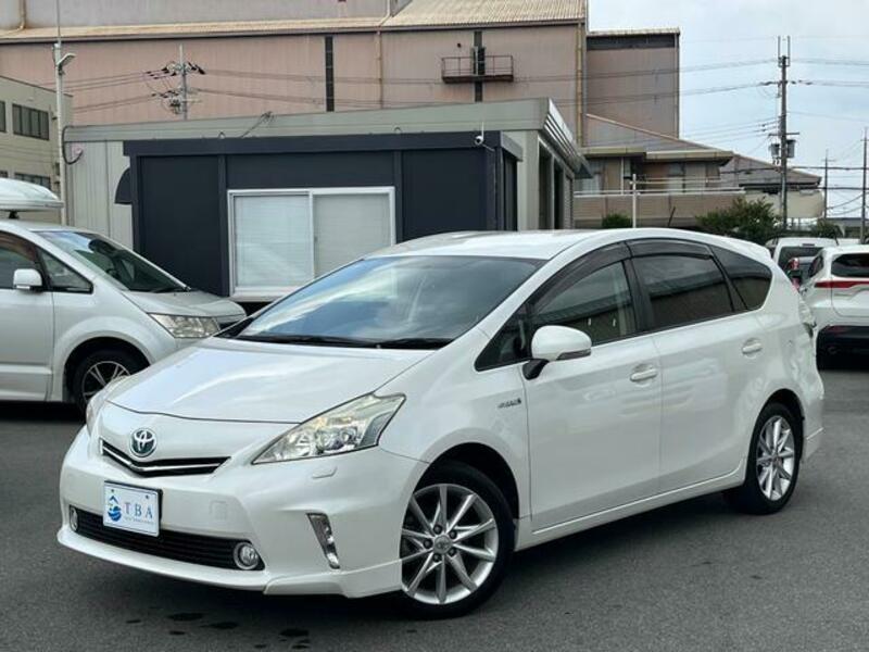 PRIUS ALPHA
