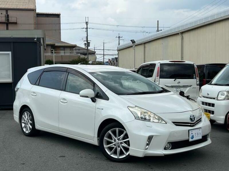 PRIUS ALPHA