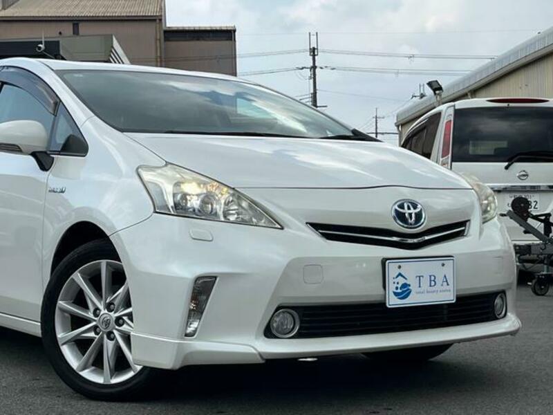 PRIUS ALPHA