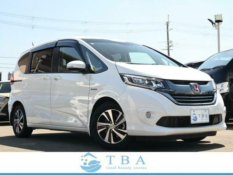 HONDA FREED HYBRID