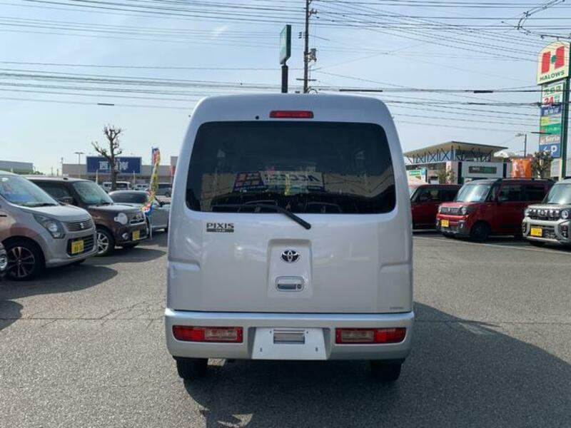 PIXIS VAN
