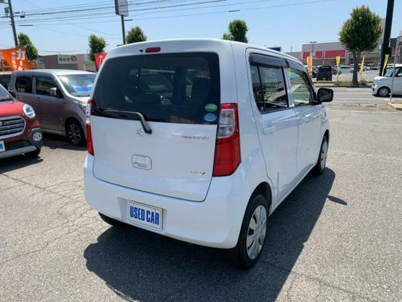 WAGON R
