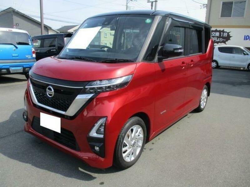 NISSAN ROOX