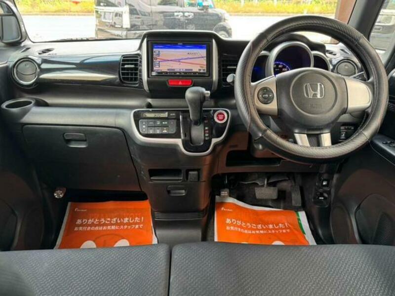 N BOX CUSTOM