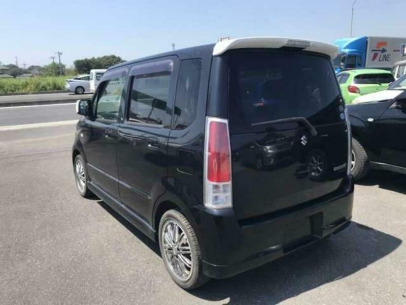 WAGON R