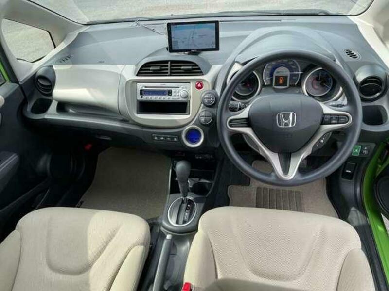 FIT HYBRID
