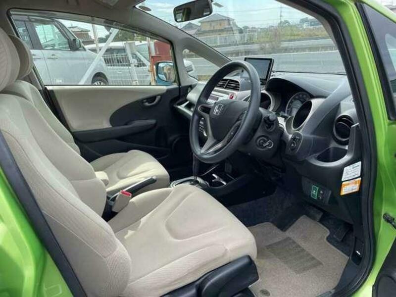 FIT HYBRID