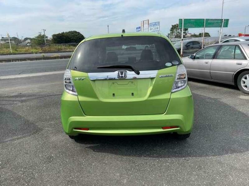 FIT HYBRID