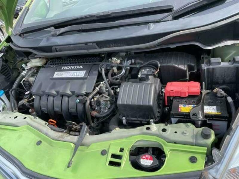 FIT HYBRID