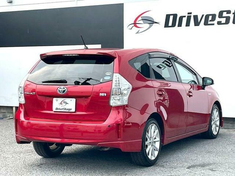 PRIUS ALPHA