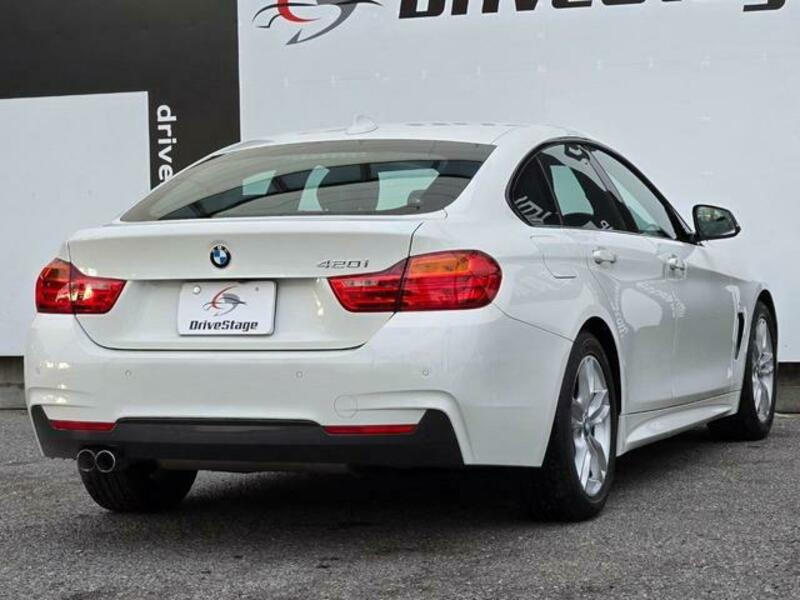 4 SERIES
