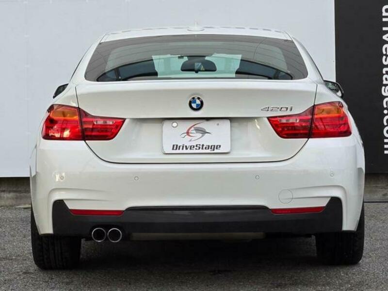 4 SERIES