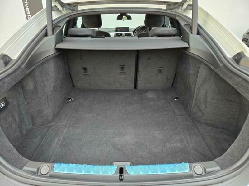 4 SERIES