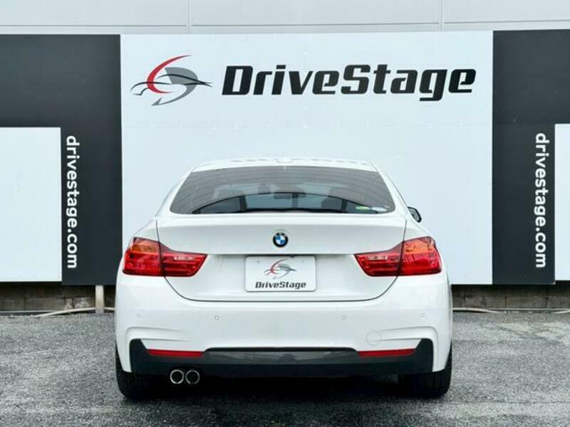 4 SERIES