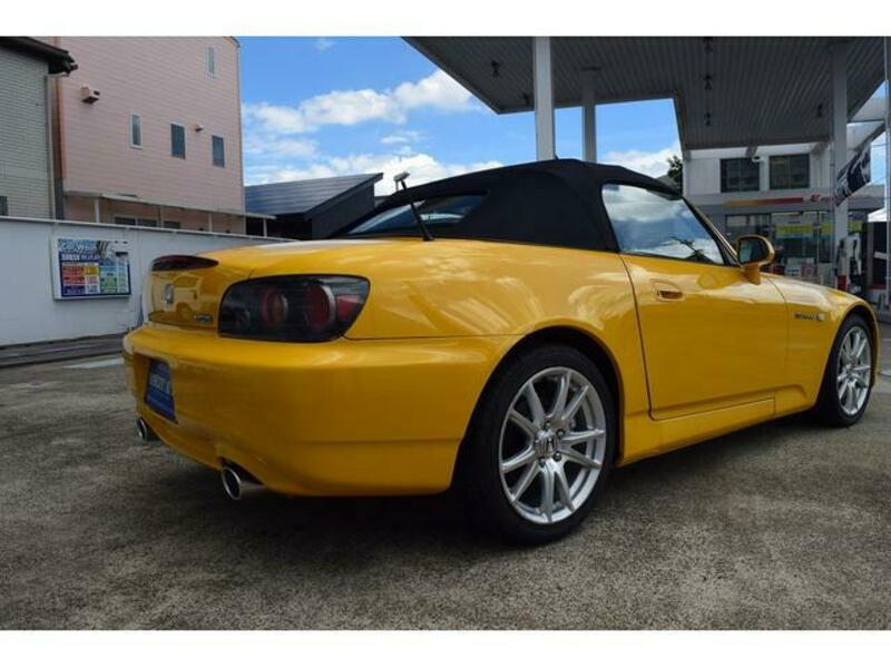 S2000