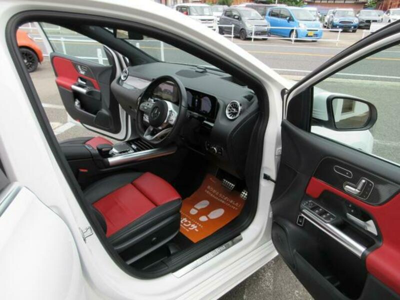 B-CLASS