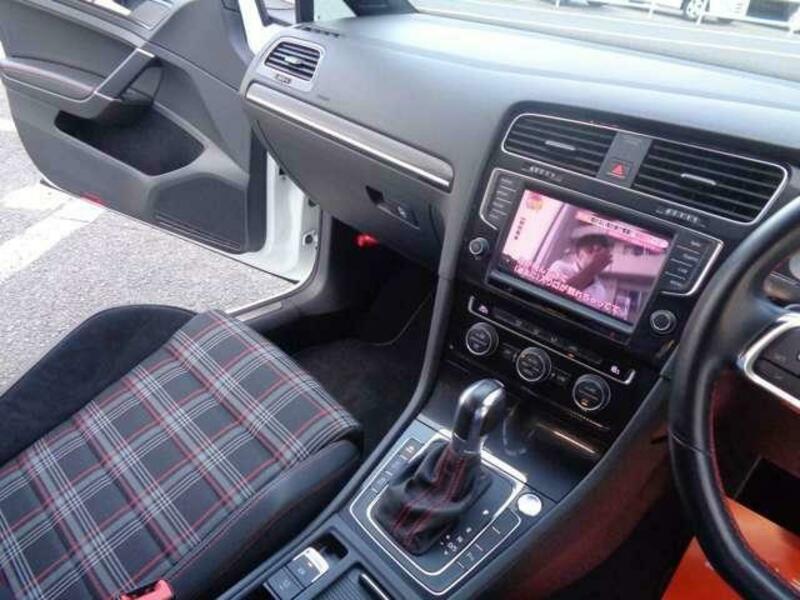 GOLF GTI