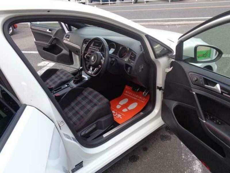 GOLF GTI