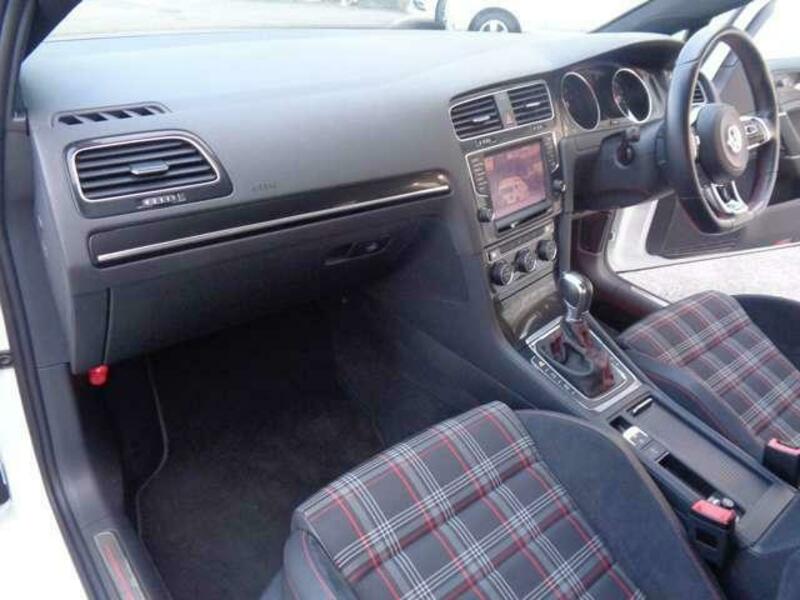 GOLF GTI