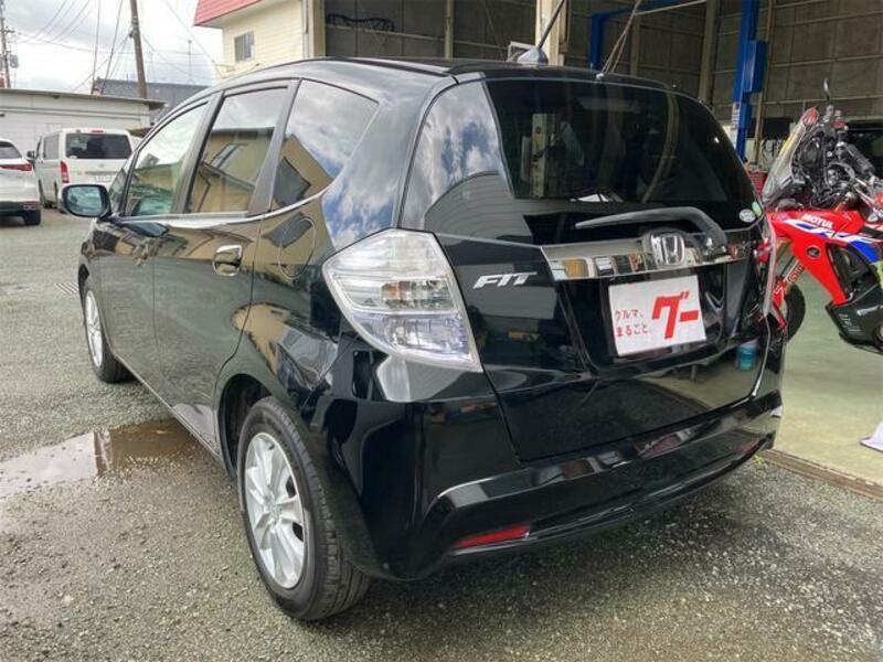 FIT HYBRID