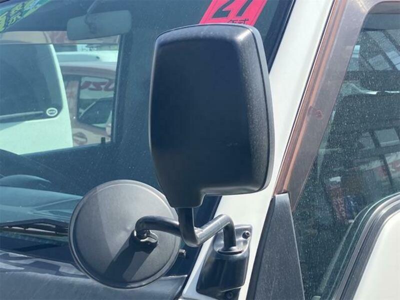 BONGO VAN