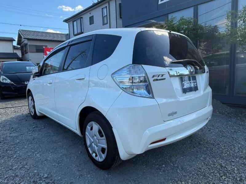 FIT HYBRID