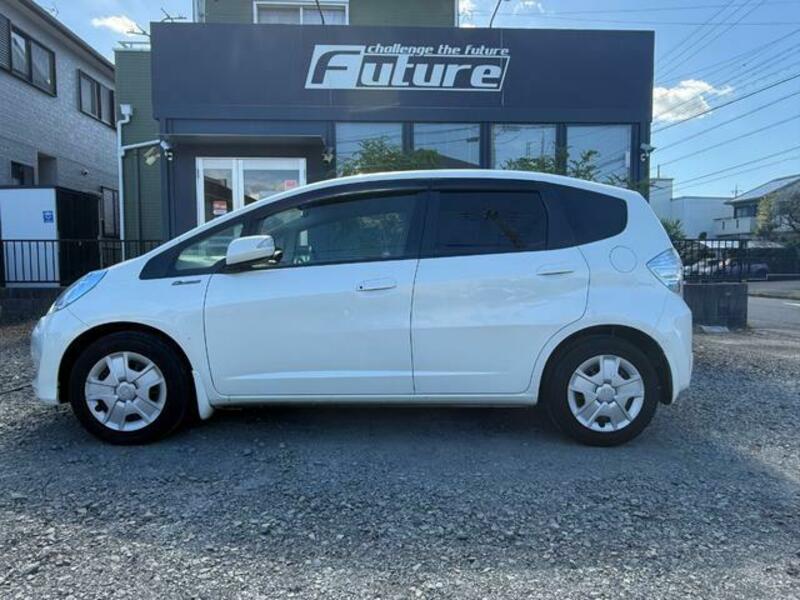 FIT HYBRID